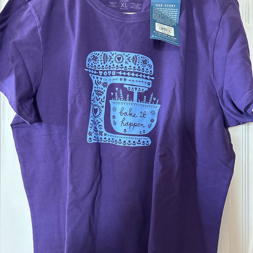 Life Is Good Women's Tee Shirt Purple and Blue